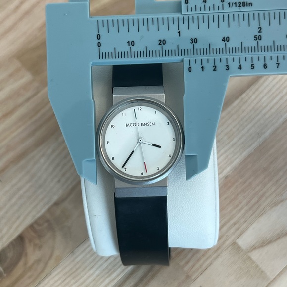 Jacob Jensen Ladies Watch White Dial Black Silicone Strap Swiss Designer - Picture 10 of 11